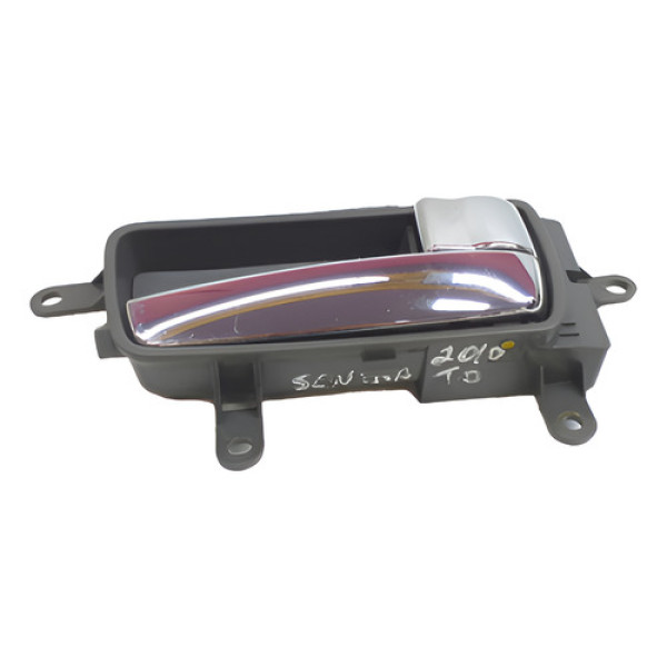 Maçaneta Interna Porta Traseira Direita Sentra 2010 Prata Traseira