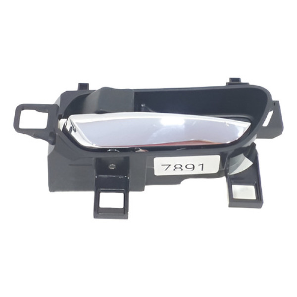 Maçaneta Interna Porta Dianteira Esquerda Kicks 2020 Cx1003 Prateado Dianteira