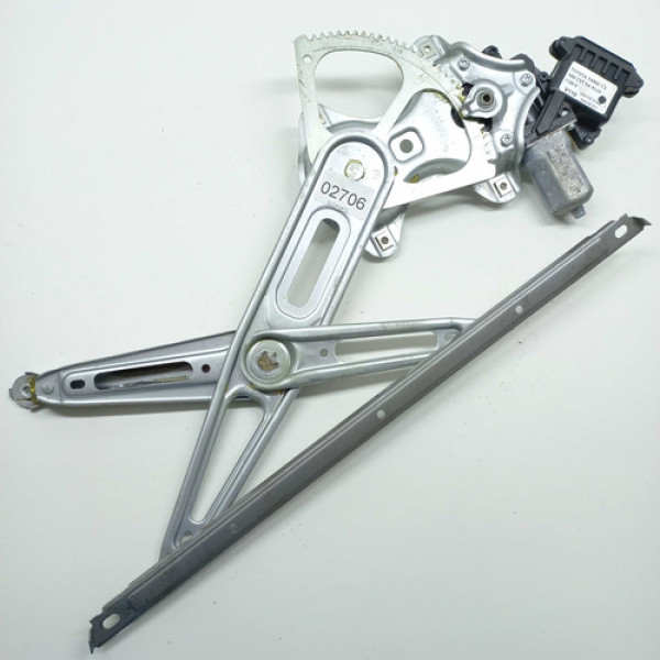 Máquina De Vidro Dianteira Esquerda Yaris 2022 Cx1675