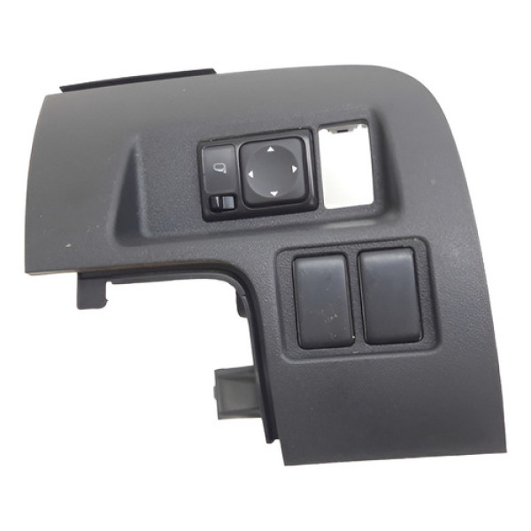 Botão Comando Retrovisor Nissan Versa 2013 684851hk1a