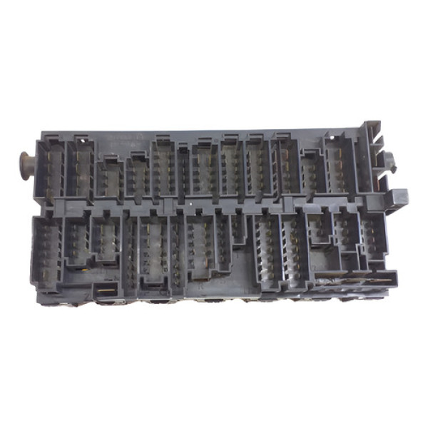 Caixa De Fusíveis Audi A4 1.8 2000 357937039  