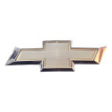 Emblema Tampa Traseira Chevrolet Prisma 2015 94747902 Cx2045 Dourado