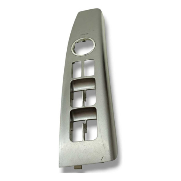 Moldura Botão Dianteiro Esquerdo Santa Fé 2012 Cx1045