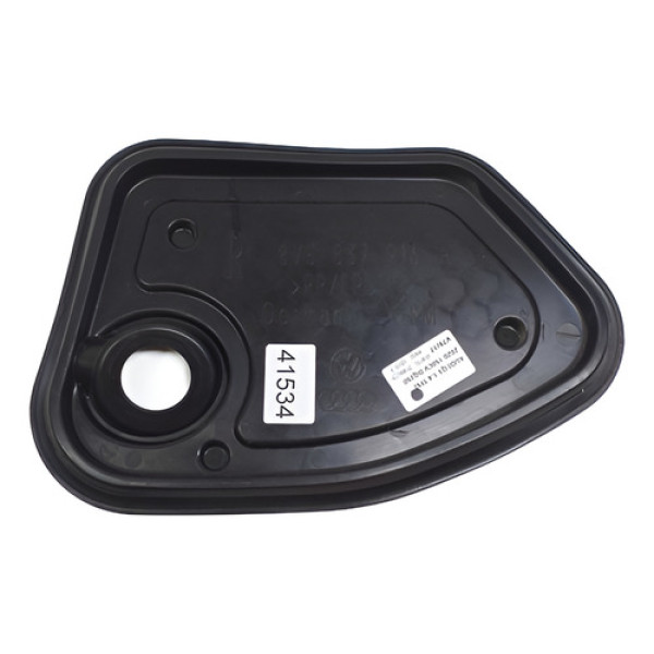 Acabamento Interno Porta Traseira Direita Q3 2020 Cx1564