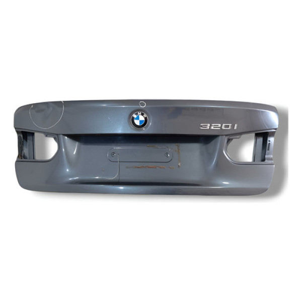 Tampa Traseira Bmw 320i 2013 C/detalhe Cinza